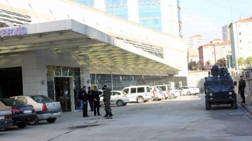 Siirt&rsquo;te Ter&ouml;r Operasyonu: 30 G&ouml;zaltı