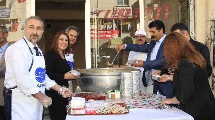 Hakkari Vedaş&rsquo;tan Aşure Dağıtımı