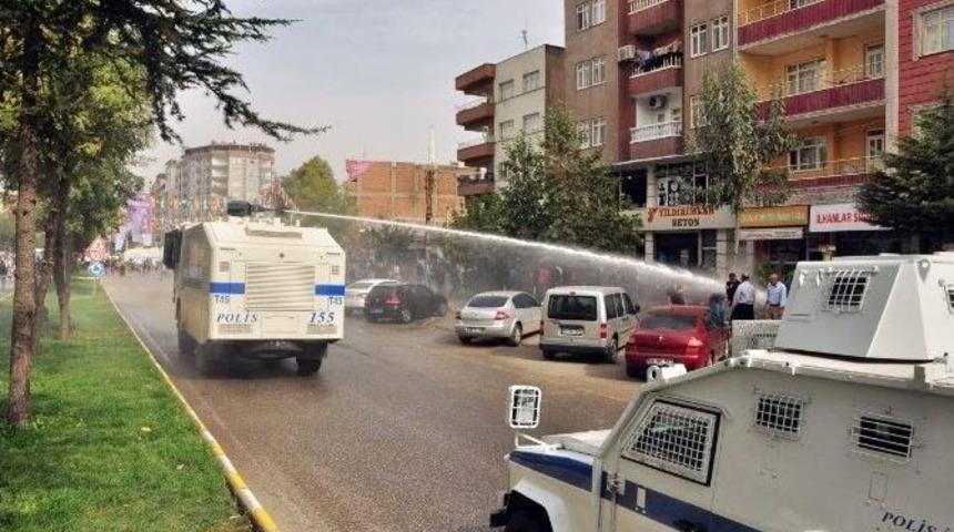 Batman&rsquo;da Demirtaş&rsquo;ın Programının Ardından Olaylar &Ccedil;ıktı