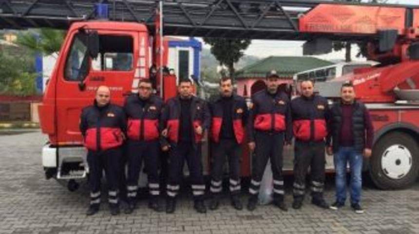 Avrupa Devrekliler Derneği&rsquo;nden Belediyeye İtfaiye Aracı