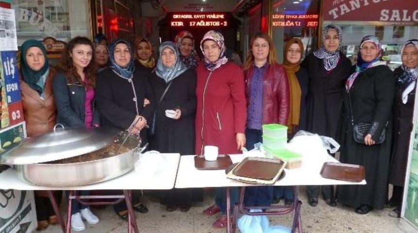 Ak Parti&rsquo;li Kadınlardan Aşure İkramı