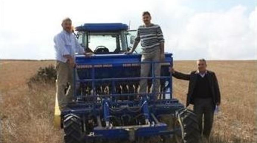 Yozgat&rsquo;ta Toprak İşlemeden Anıza Yem Bitkisi Ekimi Yapıldı