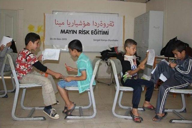 Ezidi Mültecilere ‘mayın Riski’ Eğitimi Verildi