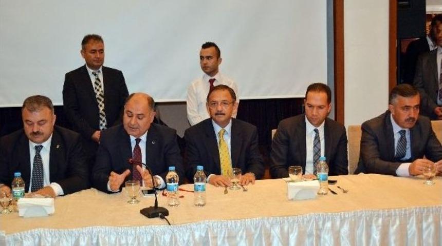 Niğde’de Mhp’den Ve Chp’den 150 Kişi Ak Parti’ye Geçti