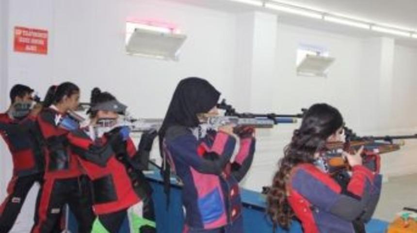 Atıcılar Hedefi Vurdu