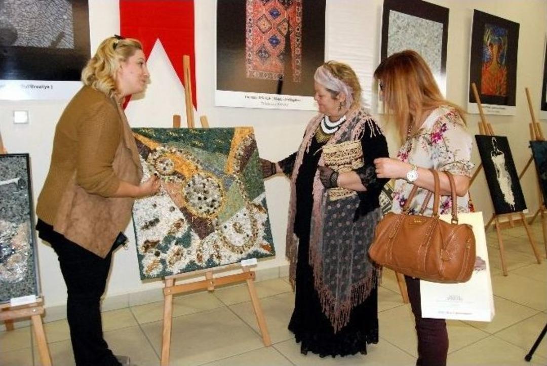 Safra Kesesiyle Mozaik