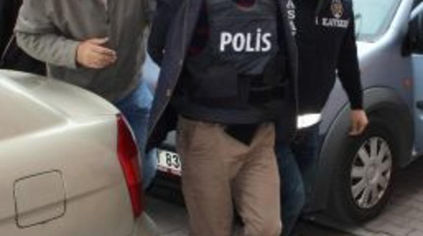 Kayseri&rsquo;de Cinayet Ş&uuml;phelisi Şahıs Yakalanarak G&ouml;zaltına Alındı