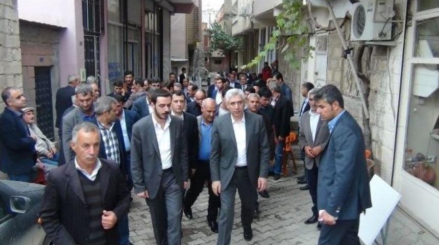 Ak Partili Adaylar &Ccedil;&uuml;ng&uuml;ş&rsquo;&uuml; Gezdi