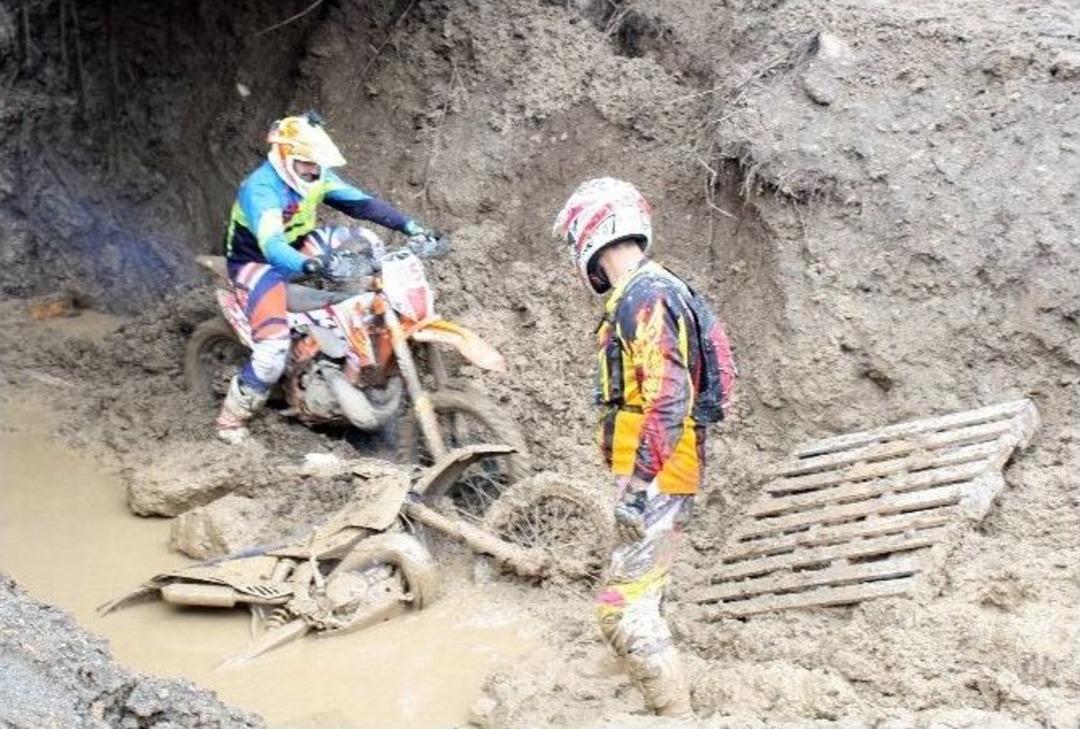 &Ccedil;amur Endurocuları Durduramadı