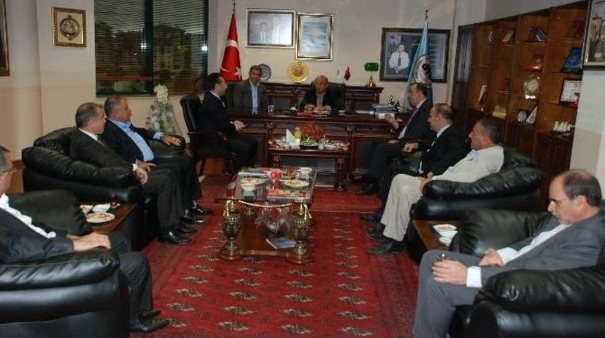 Bakan Arzu&rsquo;dan Ticaret Borsası&rsquo;na Ziyaret