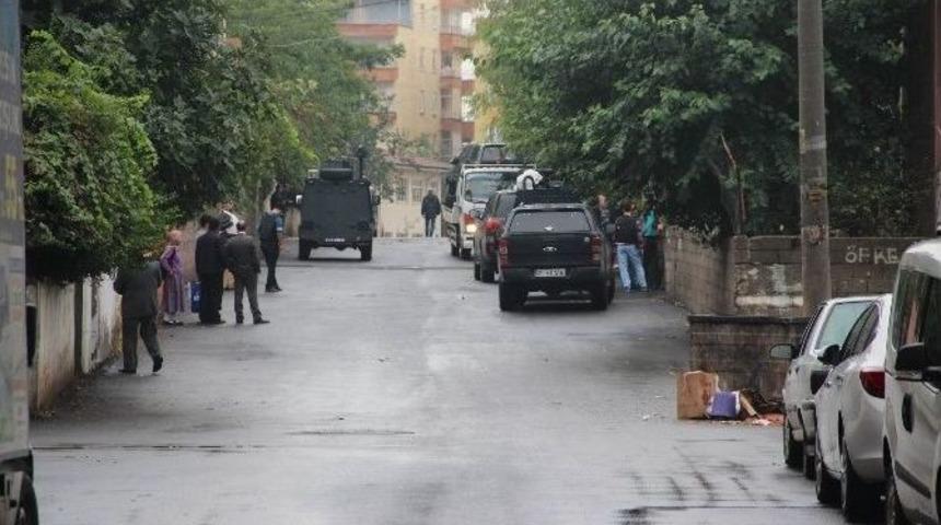 Diyarbakır&rsquo;a Işid Operasyonu S&uuml;r&uuml;yor
