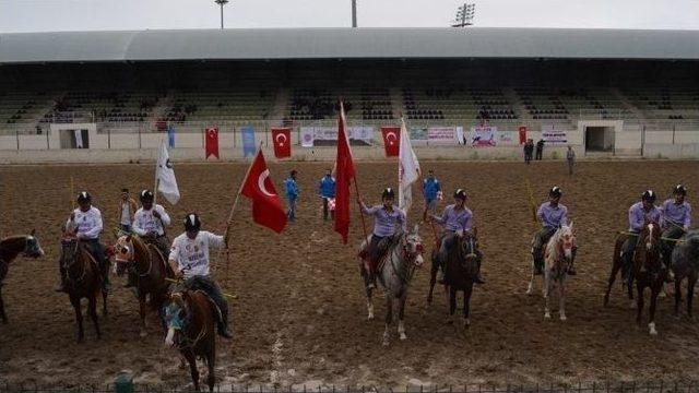 Uşak 1 Eylül Atlı Cirit Takımı Finale Yükseldi