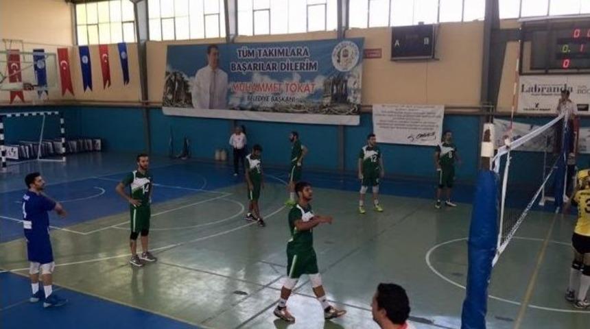 Malkara Belediyespor&rsquo;un Voleybol Ma&ccedil;ındaki M&uuml;cadelesi Takdir Topladı