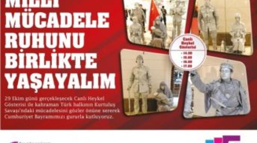 Forum Kayseri Cumhuriyetin 92. Yaşını Renkli Ve Coşkulu Bir Etkinlikle Kutluyor