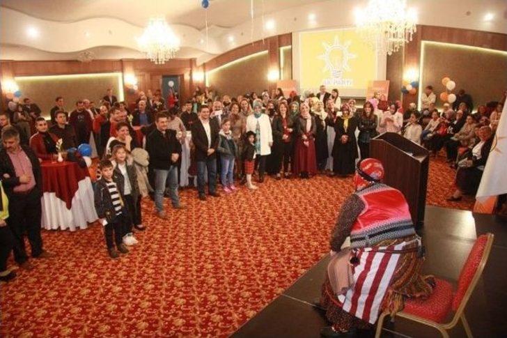 Ak Parti Trabzon Milletvekili Adayları Köseoğlu Ve Günnar Seçim Çalışmalarını Sürdürdü G1