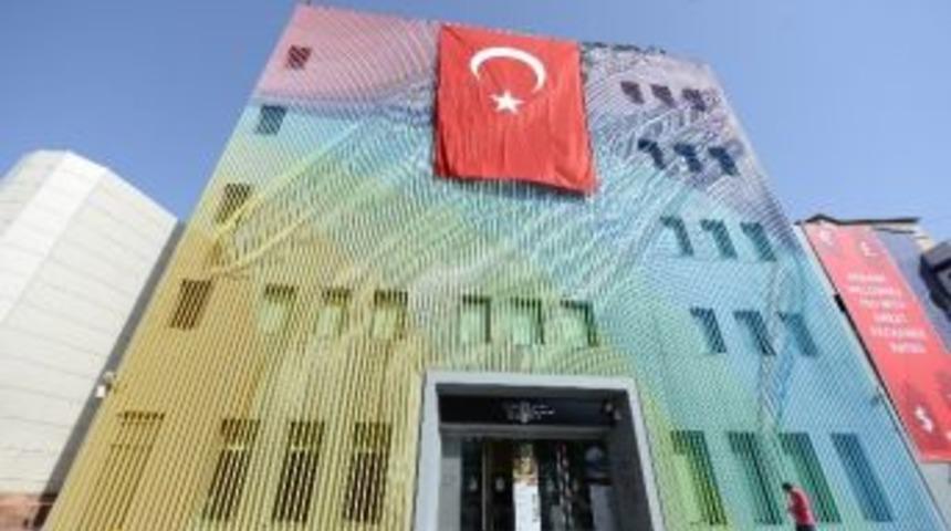 Cumhuriyet Bayramın&rsquo;da Picasso Ve Ara G&uuml;ler Sergileri &Uuml;cretsiz