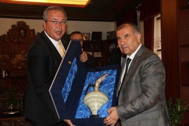 Enerji Ve Tabii Kaynaklar Bakanı Alaboyun, Nevşehir Belediyesi’nde