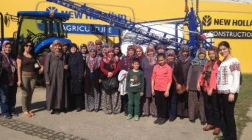 Somalı Kadın &Ccedil;ift&ccedil;iler Bursa Tarım Fuarını Gezdi