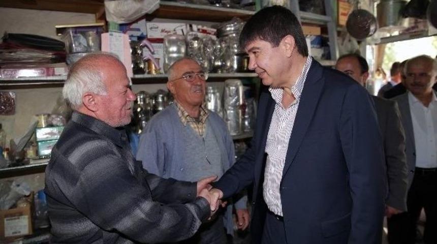 T&uuml;rel, Korkuteli İl&ccedil;esi&rsquo;nde Muhtarlarla Buluştu