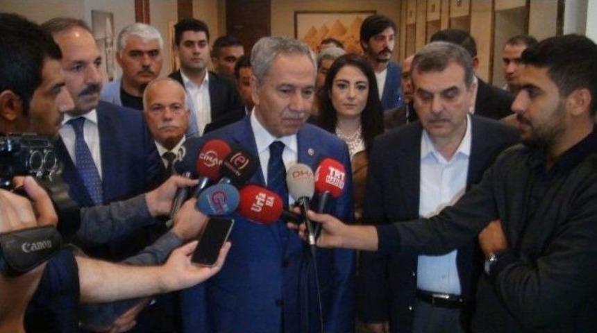 Bülent Arınç: “türkiye’nin Şu Anda Ak Parti’ye İhtiyacı Var”
