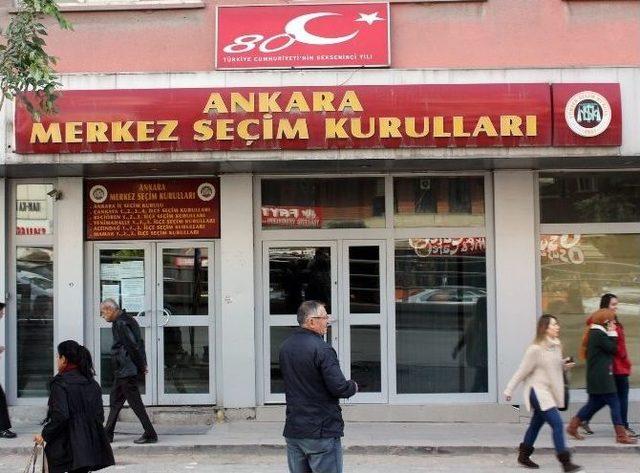 Yurtdışındaki Oylar Ankara’ya Gelmeye Başladı