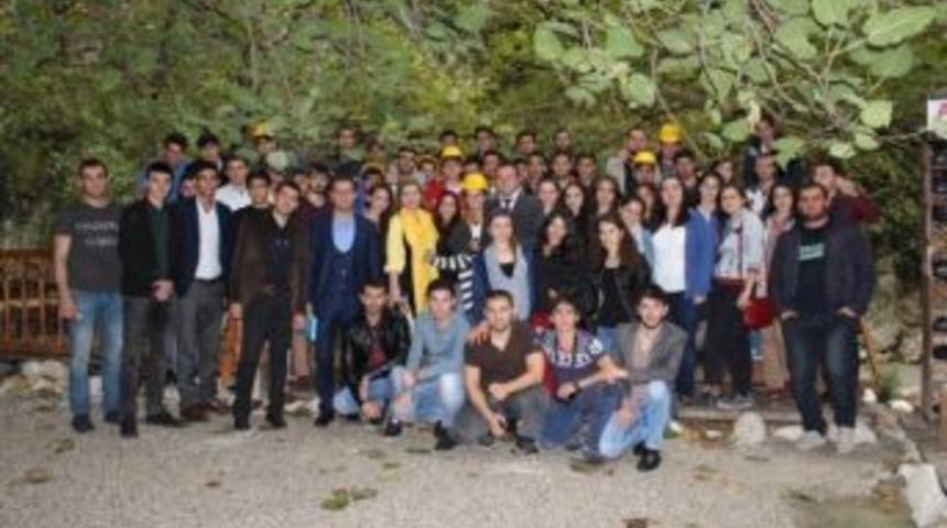 T&uuml;rkiye&rsquo;de Ki Ahıska Lı &Ouml;ğrenciler Seydikemer De Toplandılar