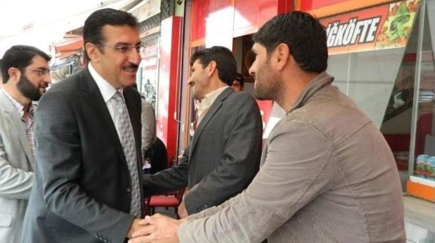 Ak Parti&rsquo;li T&uuml;fenkci Ve &Ouml;nalan, Esnafı Ziyaret Etti