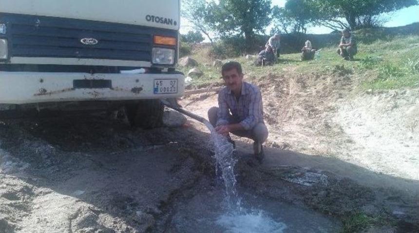 Kobaşdere&rsquo;nin İ&ccedil;me Suyu Sorunu &Ccedil;&ouml;z&uuml;l&uuml;yor