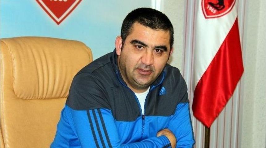&Ouml;zat: "samsunspor Forması Giyiyorsan Her Şeye Katlanacaksın&rdquo;