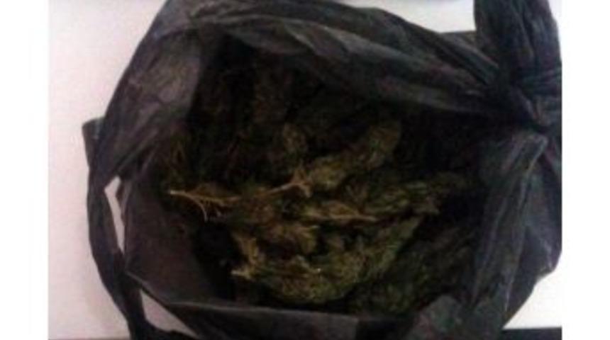 Afyonkarahisar&rsquo;da 2 Kişi Uyuşturucudan G&ouml;zaltına Alındı