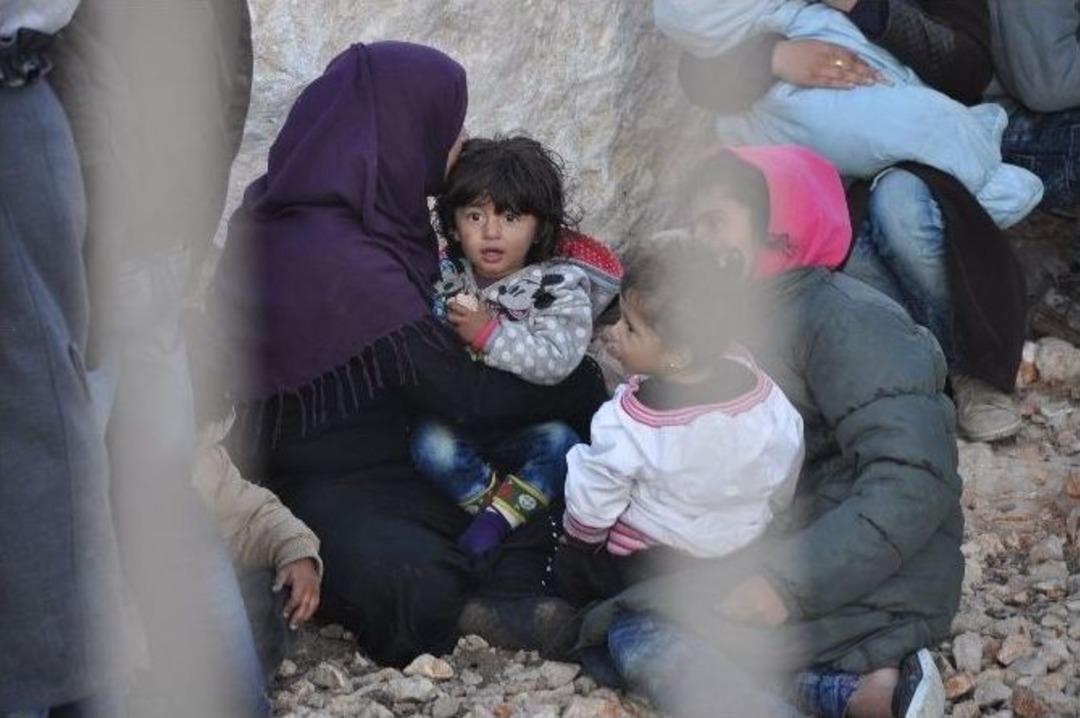 &Ccedil;eşme&rsquo;de M&uuml;lteci Botu Battı: 1 &Ouml;l&uuml;, 3 Yaralı