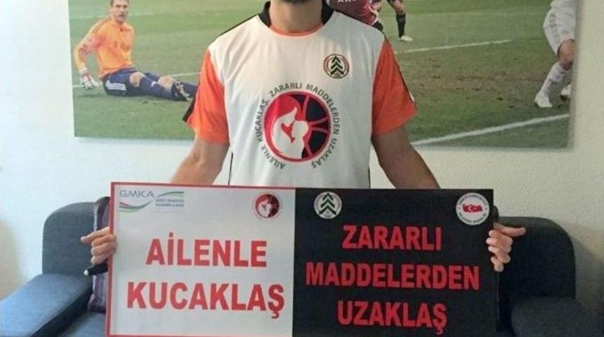 Ünlü Futbolcudan Memleketindeki Projeye Destek