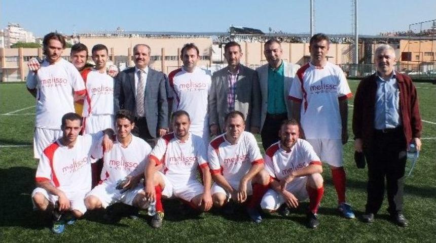 M&uuml;ft&uuml;l&uuml;kler Arası Kardeşlik Futbol Turnuvası Başladı