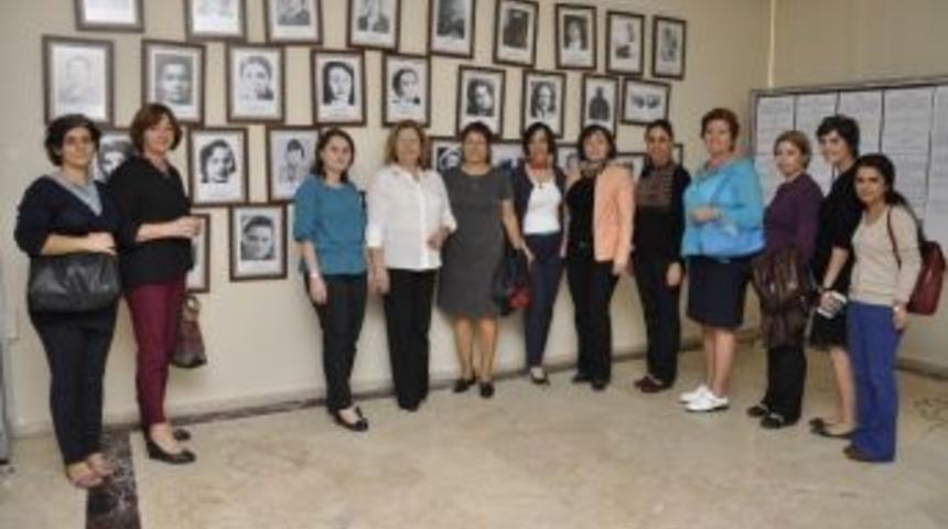 Me&uuml;&rsquo;de &lsquo;cumhuriyetin Kadınları Sergisi&rsquo;