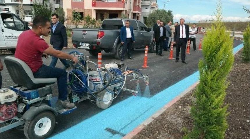 Y&uuml;r&uuml;y&uuml;ş Yolunda Asfalt Ve Ağa&ccedil;landırma &Ccedil;alışması