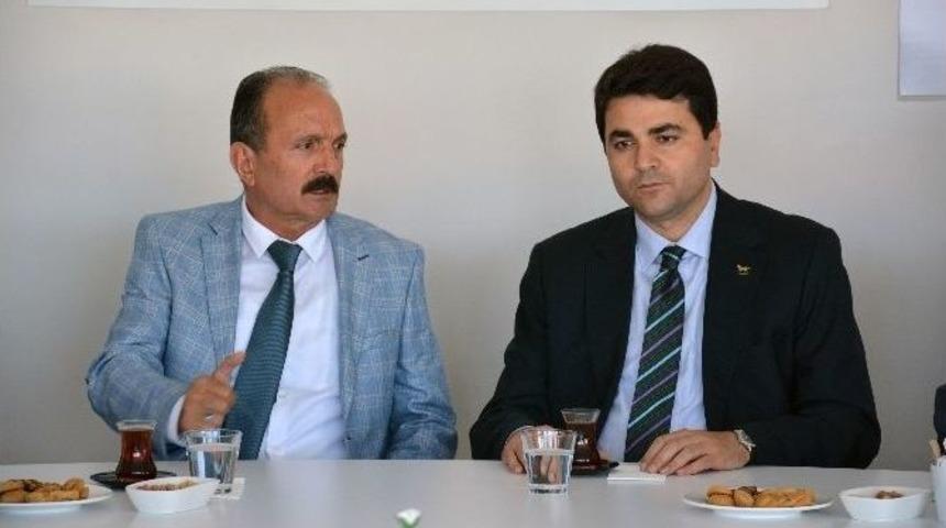 Dp Genel Başkanı G&uuml;ltekin Uysal, Başkan Saatcı&rsquo;yı Ziyaret Etti