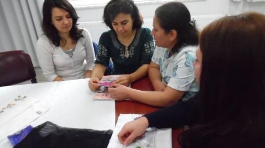 İsmetpaşa&rsquo;da Kurslar Başlıyor