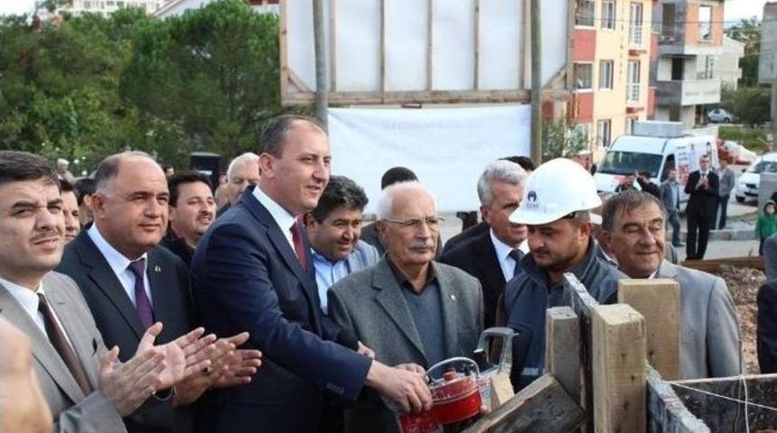 Biga&rsquo;da Aile Sağlık Merkezi Ve &Ccedil;ocuk Bakım Evi Temel Atma T&ouml;reni Ger&ccedil;ekleşti