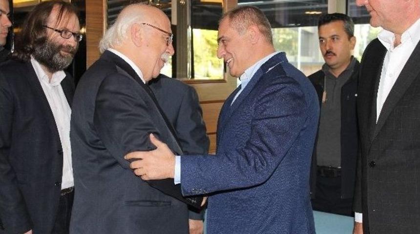 Bakan Avcı İş Adamlarıyla Buluştu