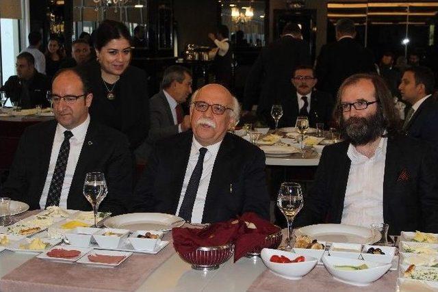 Bakan Avcı İş Adamlarıyla Buluştu