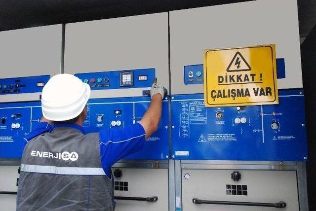 Mersin’de Elektrik Şebekesi İyileştiriliyor