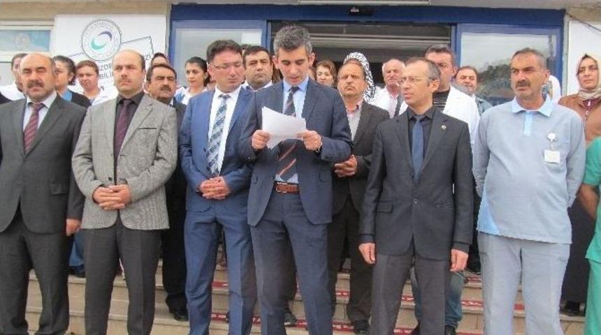 Sağlık &Ccedil;alışanları Meslektaşlarına Yapılan Saldırıları Kınadı