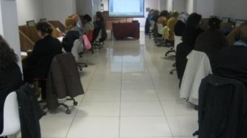 Alanya&rsquo;da &Uuml;cretsiz Bilgisayar Kursu Başvuruları Devam Ediyor