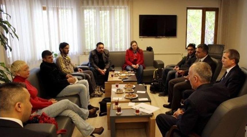 Sağlık Alanındaki Ter&ouml;re Tepki