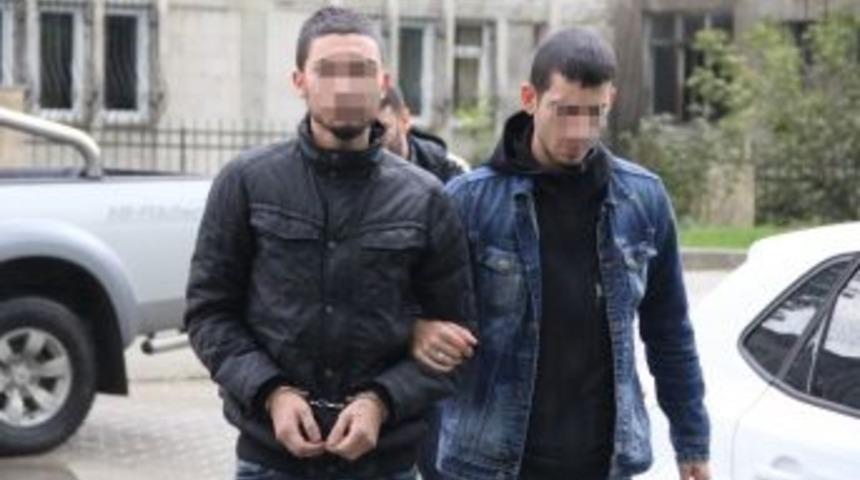 Bonzai Satarken Su&ccedil;&uuml;st&uuml; Yakalandı