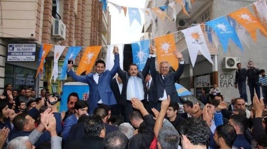 Faruk &Ccedil;elik: "suru&ccedil;&rsquo;a Aşkımız Hizmetleri Getirdi"