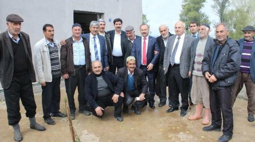 Orhan Delig&ouml;z: &ldquo;biz Bir Millet Ve Tek Y&uuml;reğiz&rdquo;