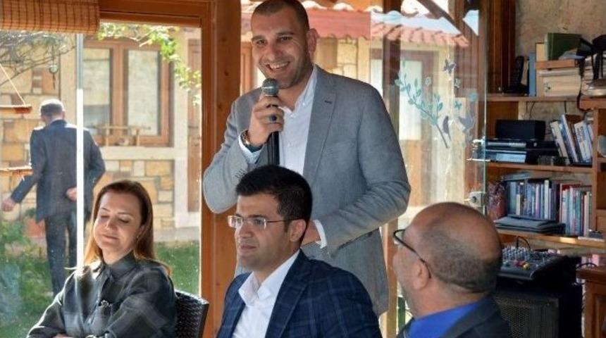 Tansu Kaya Erzurumlular İle Kahvaltıda Buluştu