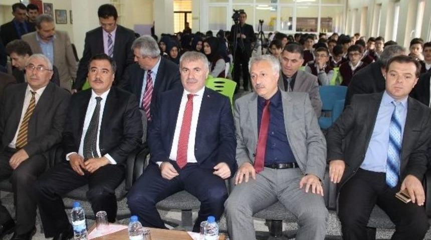 Bayburt Belediyesi&rsquo;nden Okullara Kitap Bağışı