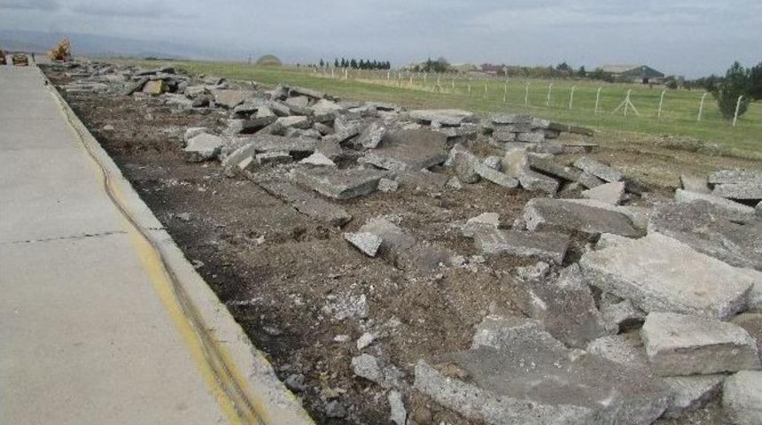 Malatya Erha&ccedil; Havalimanı Yenileniyor